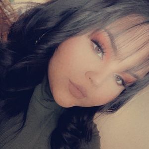 Meet your Posher, Paige